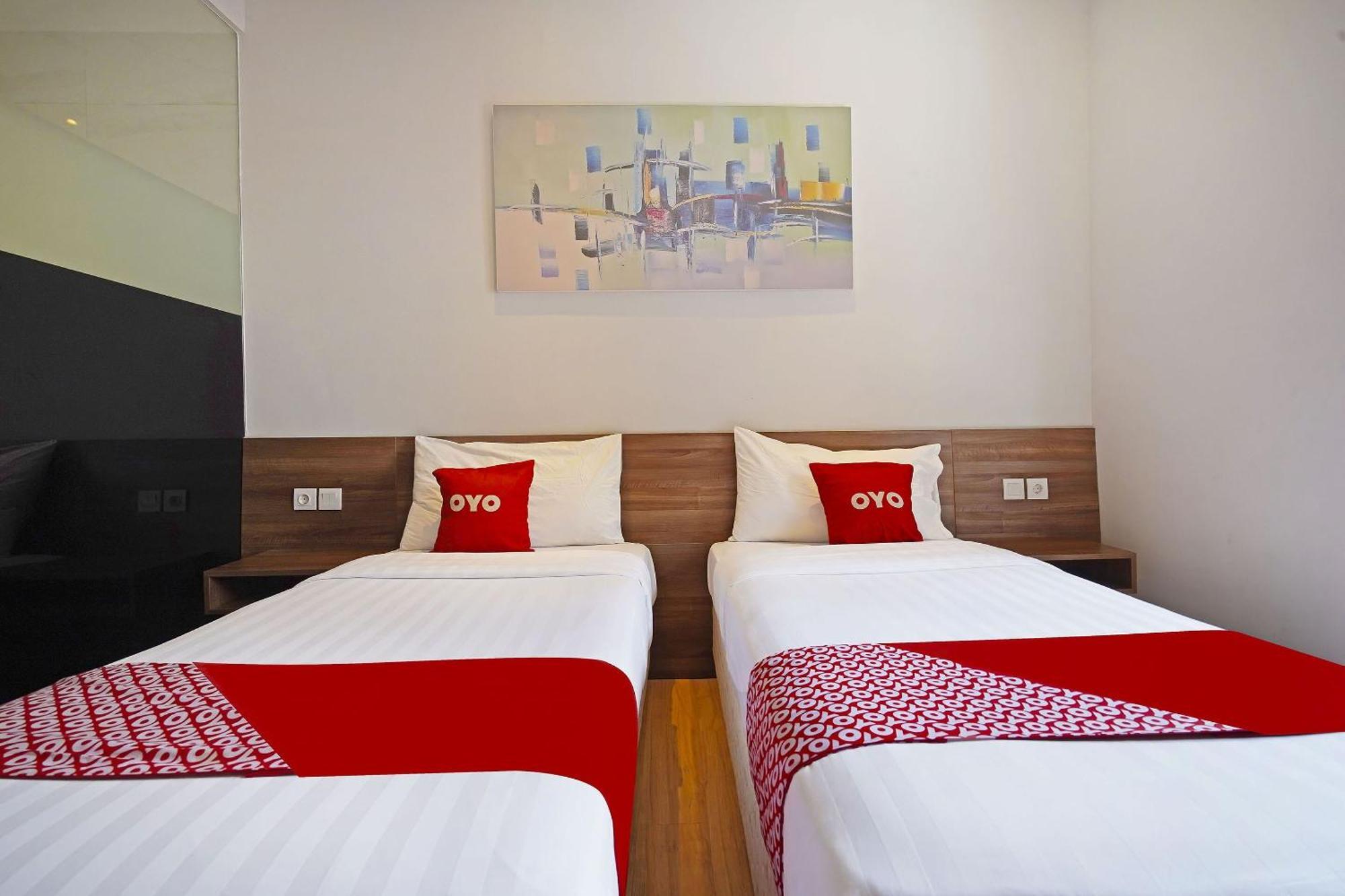 Capital O 91472 The Regia Dago Hotel By Ultimo Bandung Esterno foto
