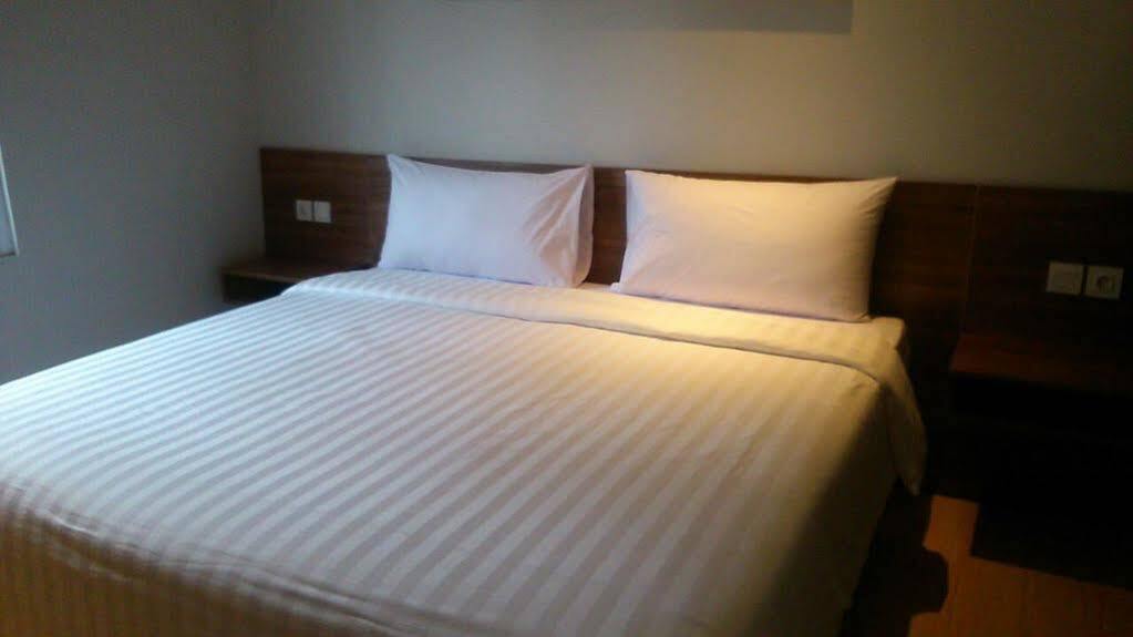 Capital O 91472 The Regia Dago Hotel By Ultimo Bandung Esterno foto